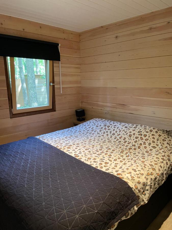Chalet Sint Zutendaal Luaran gambar